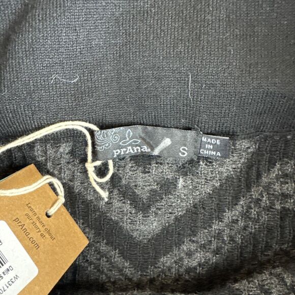 NWT prAna Delia Mini Skirt Women's S Gray Black V Pattern Wool Blend (1081) - Picture 3 of 8